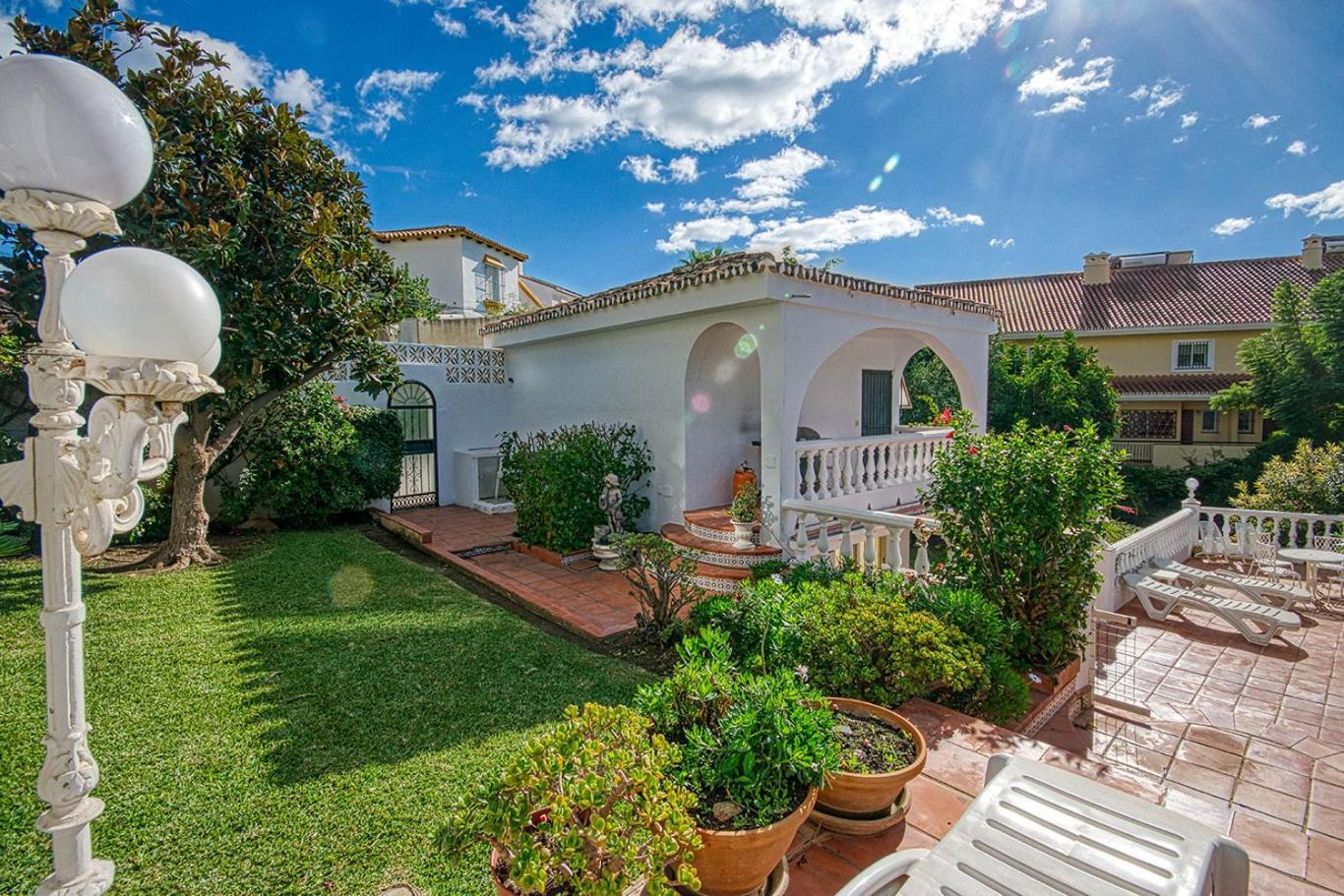 Villa Bonita Фуэнхирола Экстерьер фото