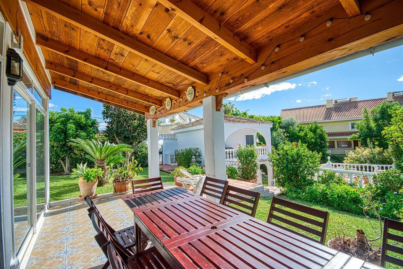 Villa Bonita Фуэнхирола Экстерьер фото