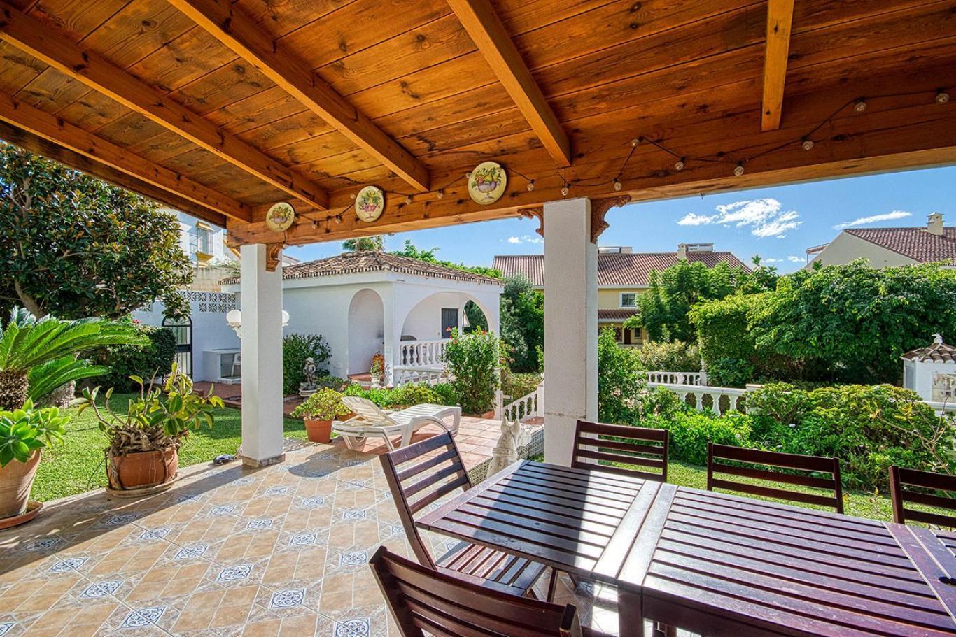 Villa Bonita Фуэнхирола Экстерьер фото